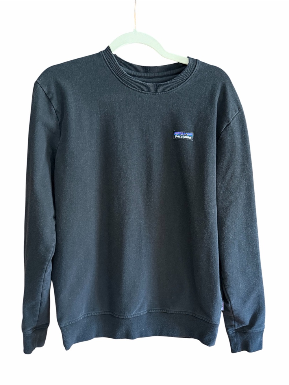 PATAGONIA Men's P-6 Label Uprisal Crew Sweatshirt Black M